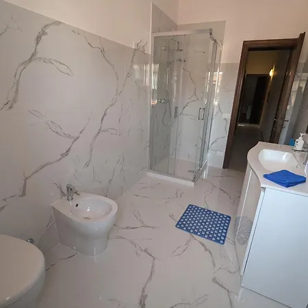 بيت للعطل Casa Letizia *